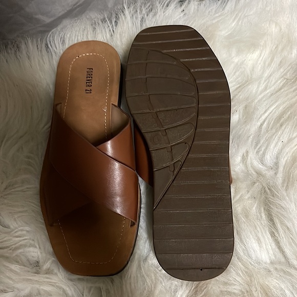 Size 6 Womens US Brown Dress Sandal - Picture 5 of 5